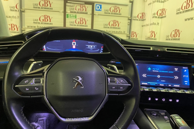 Peugeot 508 automobilių nuoma