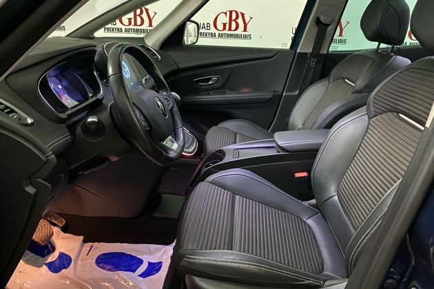 Renault Grand Scenic automobilių nuoma