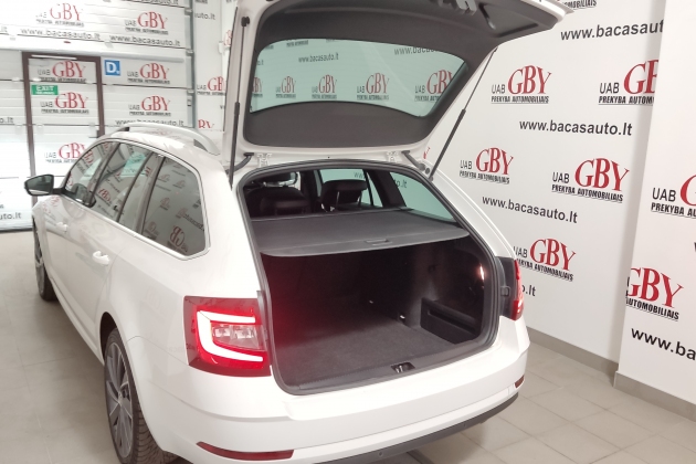 Škoda Octavia automobilių nuoma