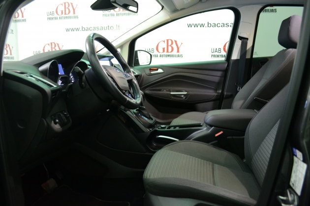 Ford C-MAX automobilių nuoma