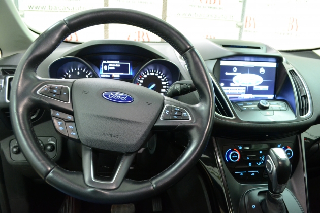 Ford C-MAX automobilių nuoma