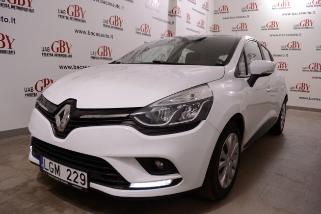 Renault Clio automobilių nuoma