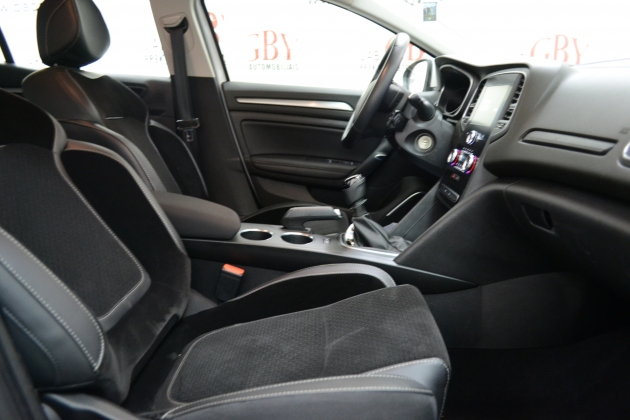 Renault Megane automobilių nuoma