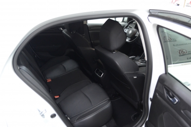 Renault Megane automobilių nuoma