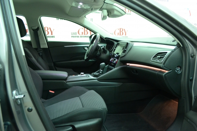 Renault Talisman automobilių nuoma