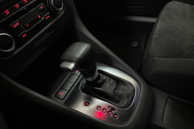 VW Golf automobilių nuoma