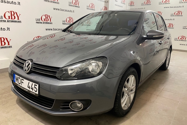 VW Golf automobilių nuoma