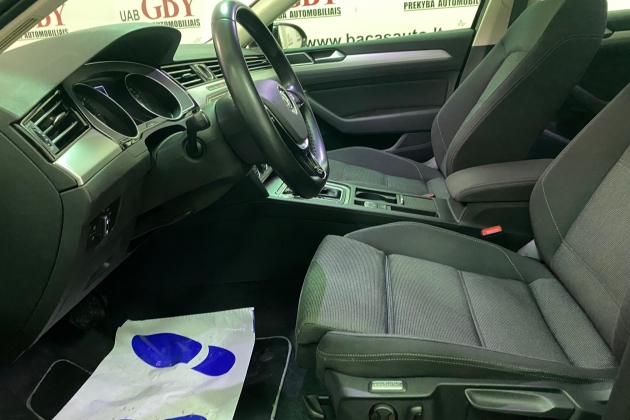Volkswagen Passat automobilių nuoma