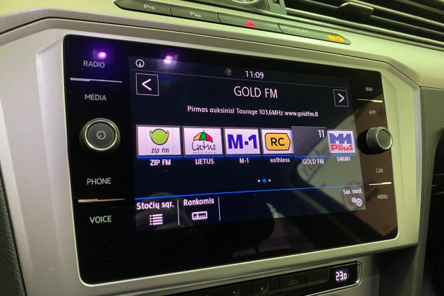 Volkswagen Passat automobilių nuoma