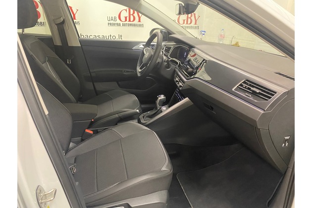 VW Taigo automobilių nuoma