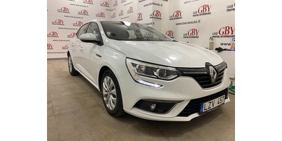 Renault Megane nuoma