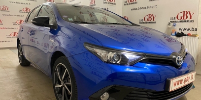 Toyota Auris nuoma