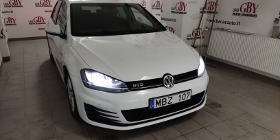 Volkswagen Golf nuoma